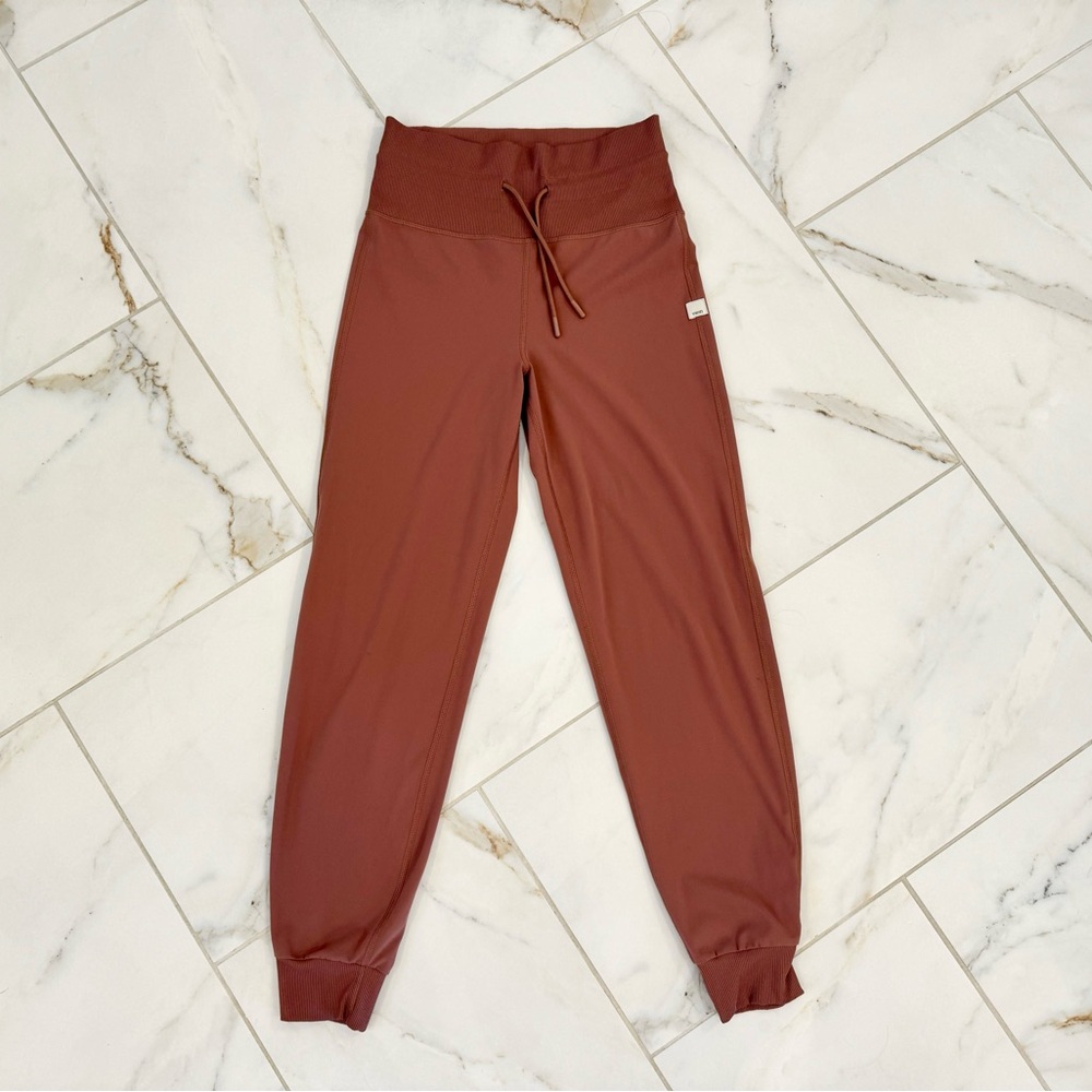 Vuori Jogger Daily Legging High Rise Running Jogging